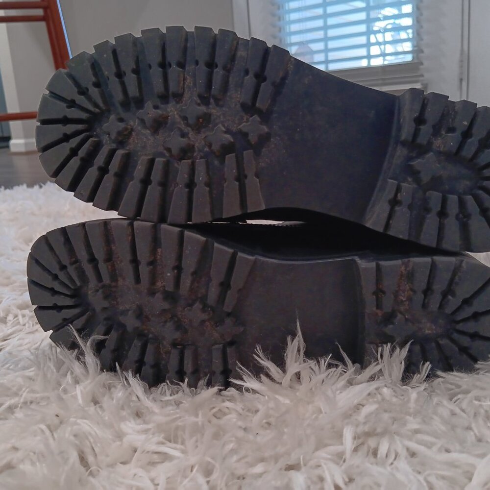 Womans black combat boots / Size 9 / Black - Picture 8 of 8